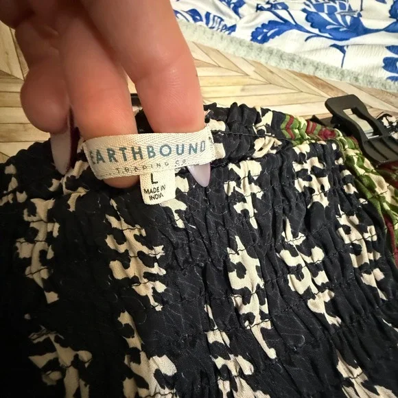 Earthbound Trading Co Tiered Skater Skirt‎ Lg Ruffle Boho Hippie Phoebe Buffay - Picture 2 of 9